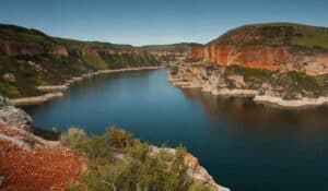 best bass fishing lakes in Montana - Bighorn Lake